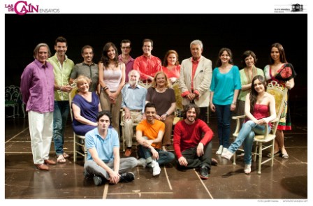 Foto de grupo durante los ensayos