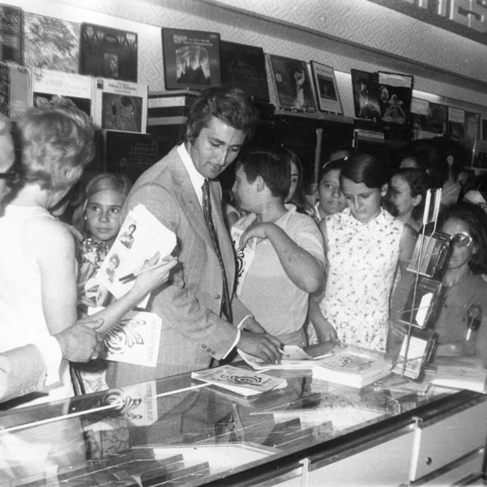 Firma de autógrafos-Las mariposas son libres