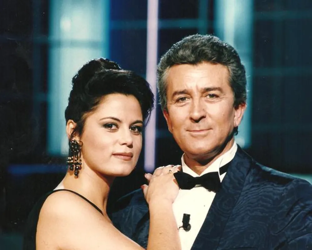 Noche de gala programa que presentó junto a María Vidal. 1994 (DIVISIÓN DE FOTOGRAFÍA TVE)