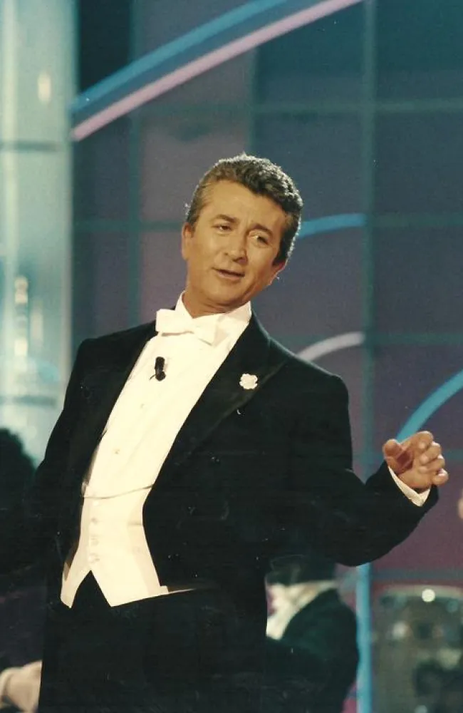 Noche de gala. Actuación de Francisco Valladares (DIVISIÓN DE FOTOGRAFÍA TVE)